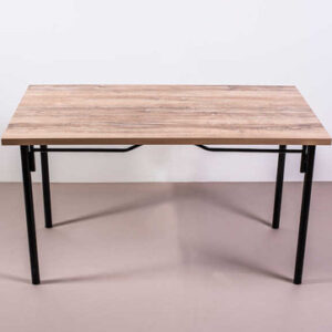 Mesa comedor de 1,40x0,85x0,74 de altura